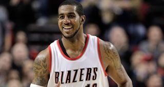 场偏左的位 场偏左的位